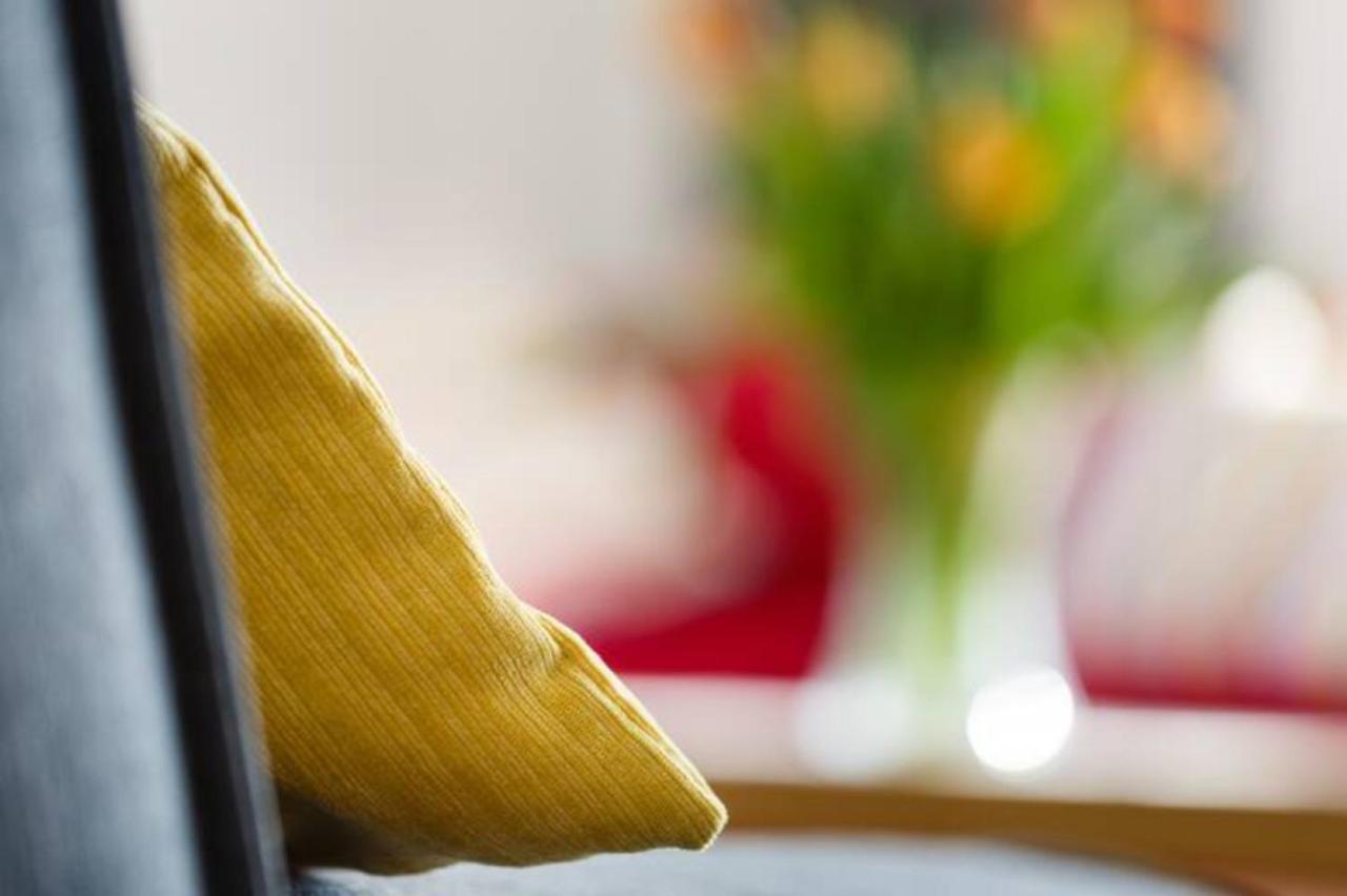 Contemporary Trumpington Apartment With Self Check-In ,Free On-Site Parking, Terrace, Super Fast Wifi & 5 Mins Drive To Papworth & Addenbrookes Hospitals Cambridge  Esterno foto